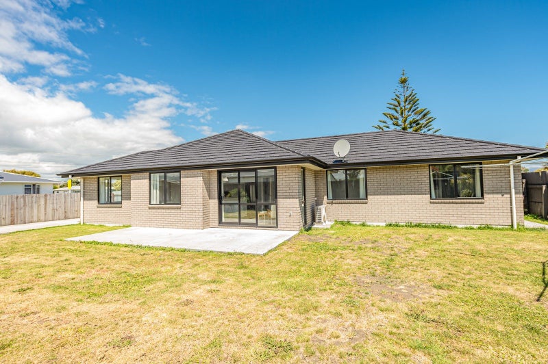 39A Polson Street, Castlecliff, Whanganui - Carousel 1