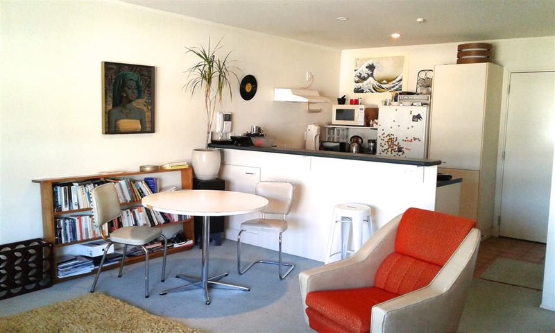 19/8 Girton Terrace, Mount Cook, Wellington - Carousel 2