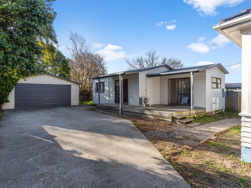 18 Auburn Avenue, Upper Riccarton, Christchurch - Carousel 2