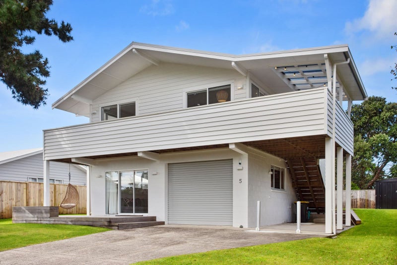 5 Bell Road, Pauanui - Carousel 20