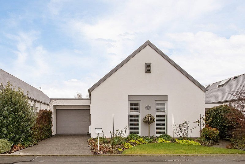 11 Famille Close, Yaldhurst, Christchurch - Carousel 1