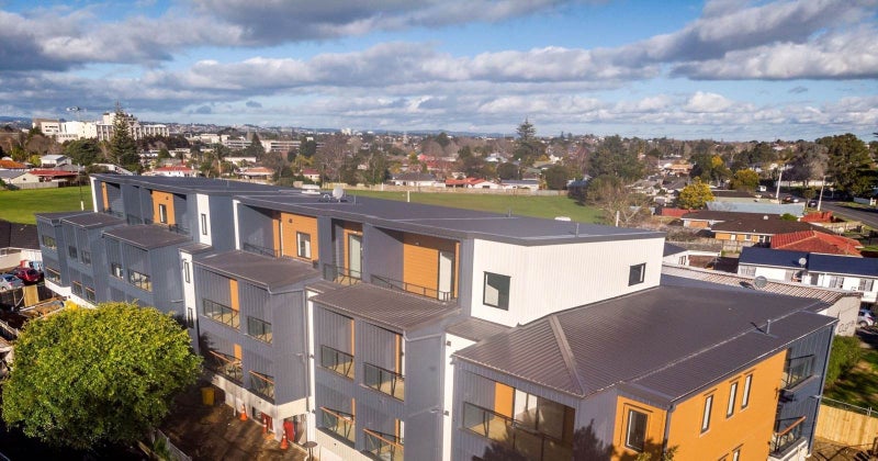 208/8 Gray Avenue, Mangere East, Auckland - Carousel 2