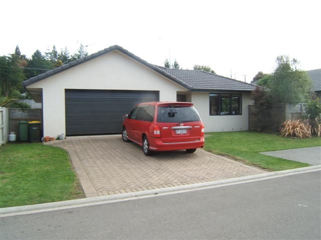 7 Lomond Court, Pyes Pa, Tauranga - Carousel 1