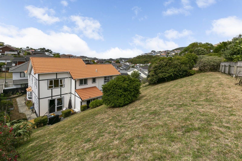 101 Cortina Avenue, Johnsonville, Wellington - Carousel 1