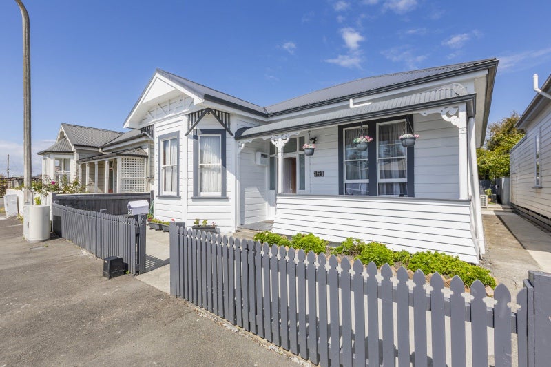 151 Wellesley Road, Napier South, Napier - Carousel 1
