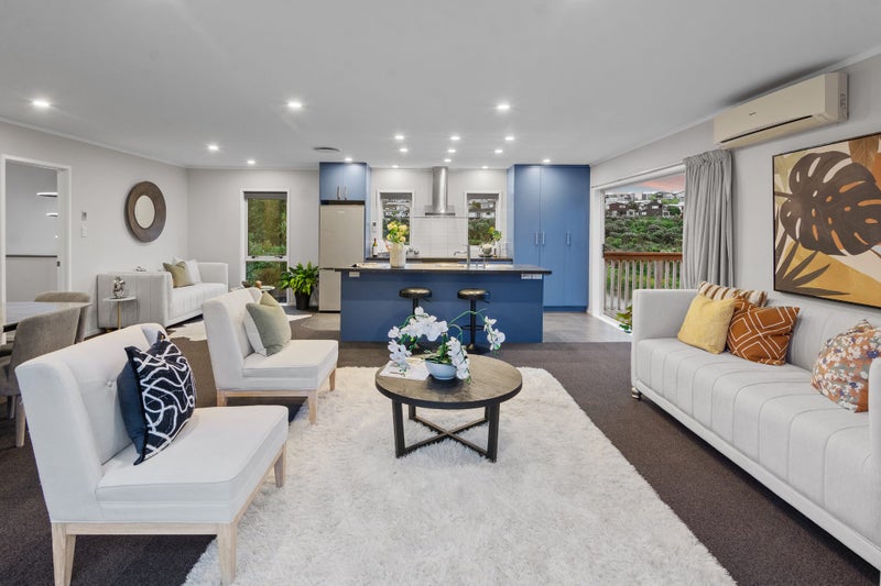 7B Glenvar Road, Torbay, Auckland - Carousel 2