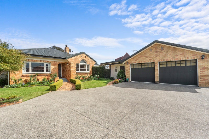 31 Casey Avenue, Fairfield, Hamilton - Carousel 22