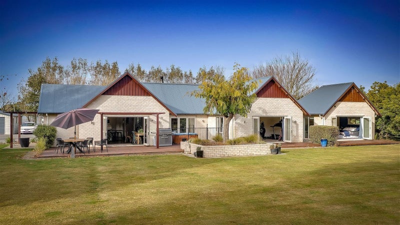 643 Burnham School Road, Christchurch - Carousel 1