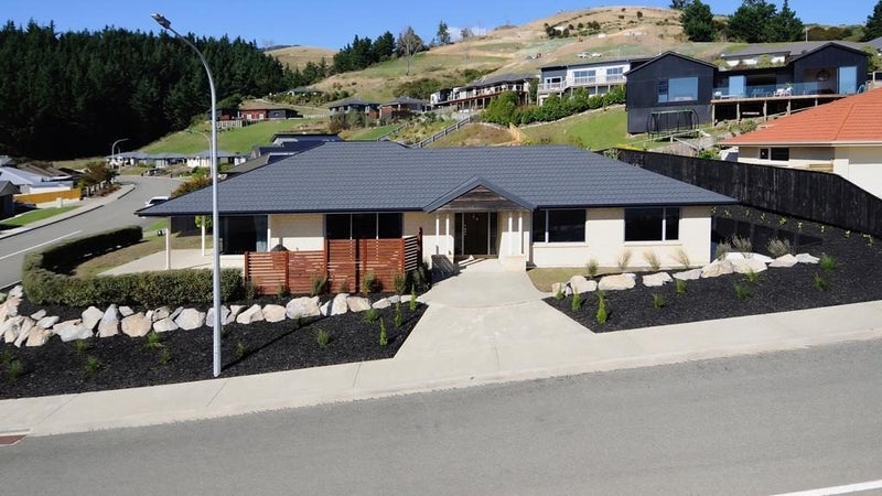 92 Bishopdale Avenue, Bishopdale, Nelson - Carousel 1