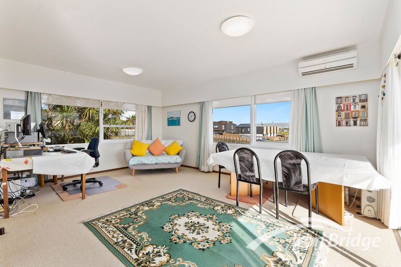 2/0 Northboro Road, Belmont, Auckland - Carousel 2