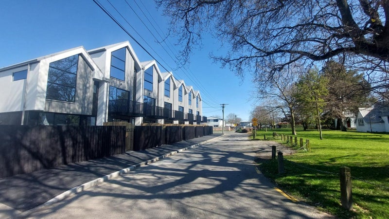 6/5 Ward Street, Addington, Christchurch - Carousel 2