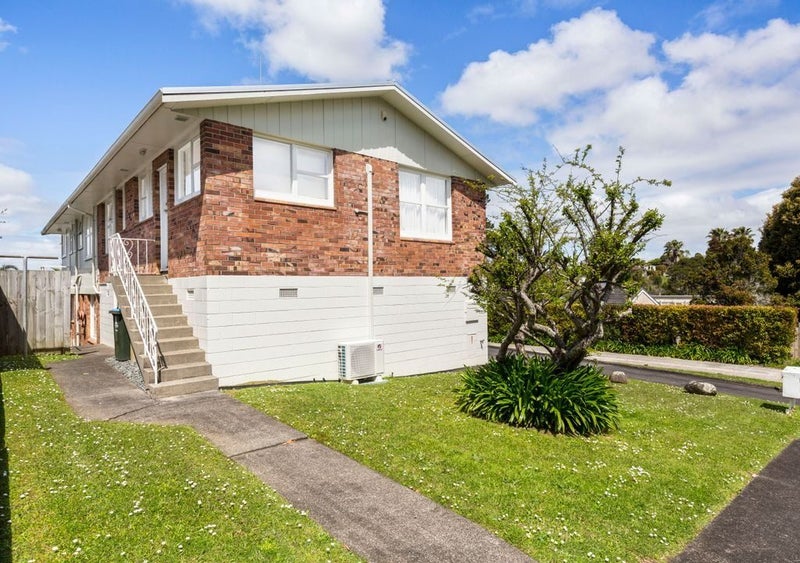3/6 Simkin Avenue, Saint Johns, Auckland - Carousel 1