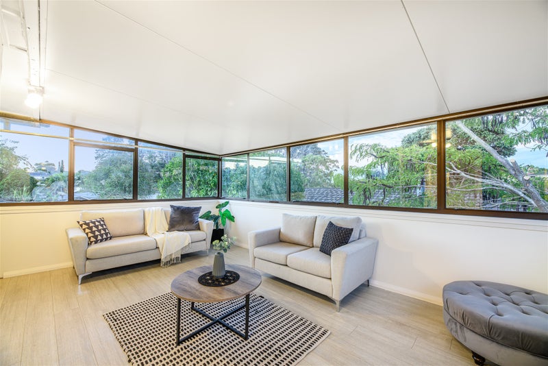 4 Barnfield Place, Glendene, Auckland - Carousel 2