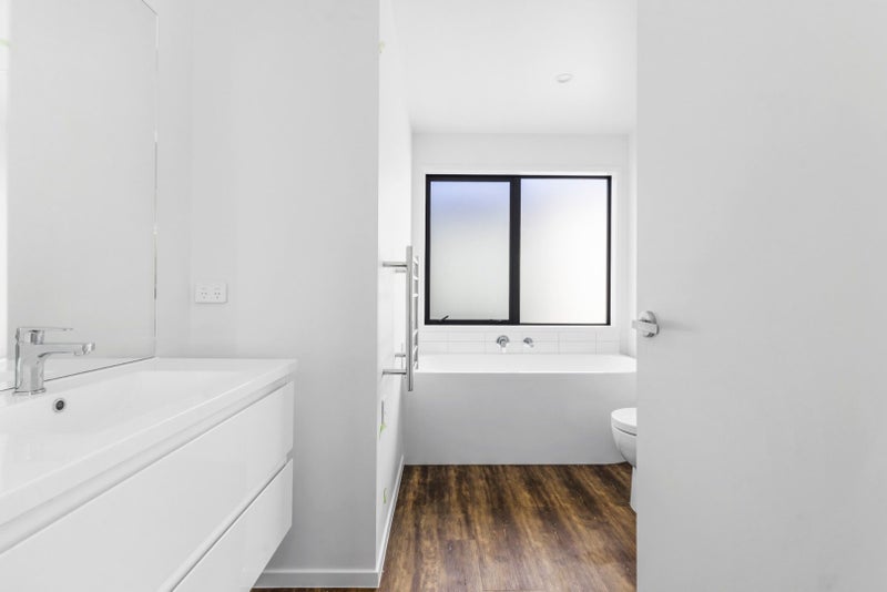 78 Jacks Landing Drive, Hamilton Lake, Hamilton - Carousel 16