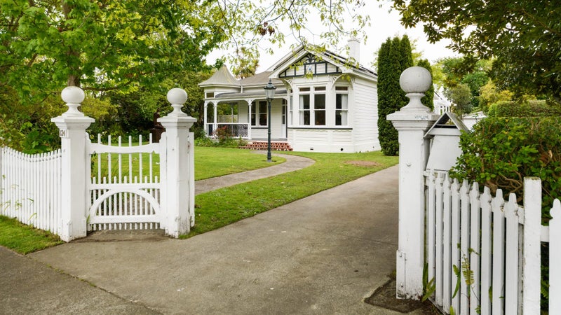 124 Cook Street, West End, Palmerston North - Carousel 1