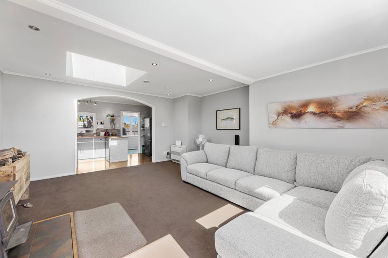 7 Burden Street, Redwoodtown, Blenheim - Carousel 1