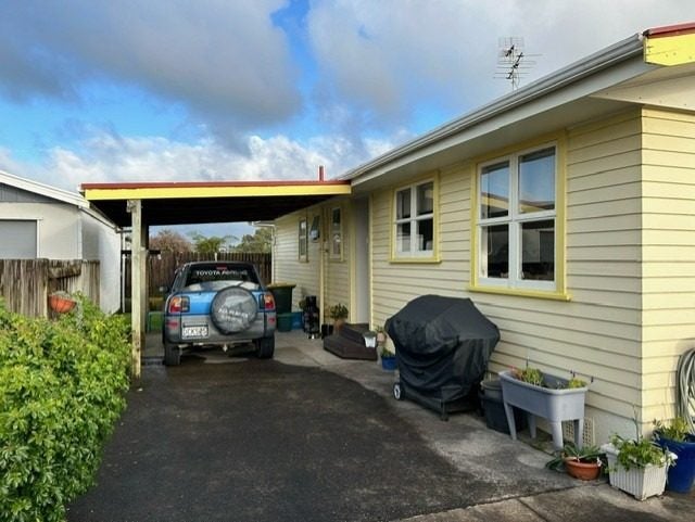 230 Mangorei Road, Merrilands, New Plymouth - Carousel 2