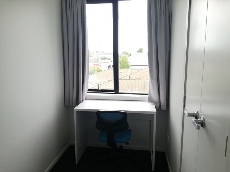 1B Inverness Avenue, Hamilton East, Hamilton - Carousel 12