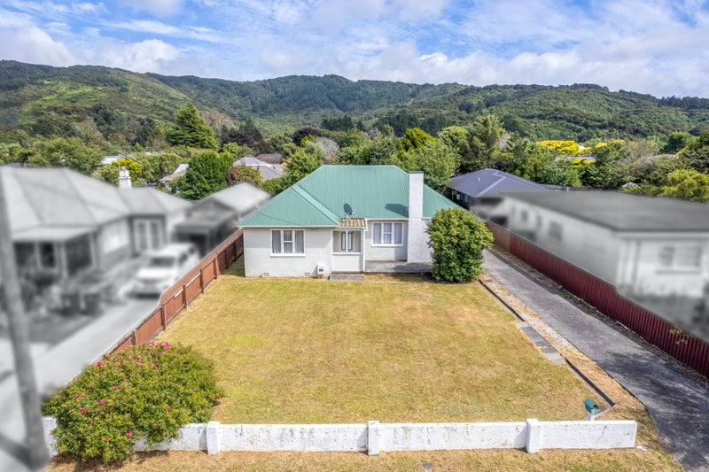 16 Peel Place, Wainuiomata, Lower Hutt - Carousel 2