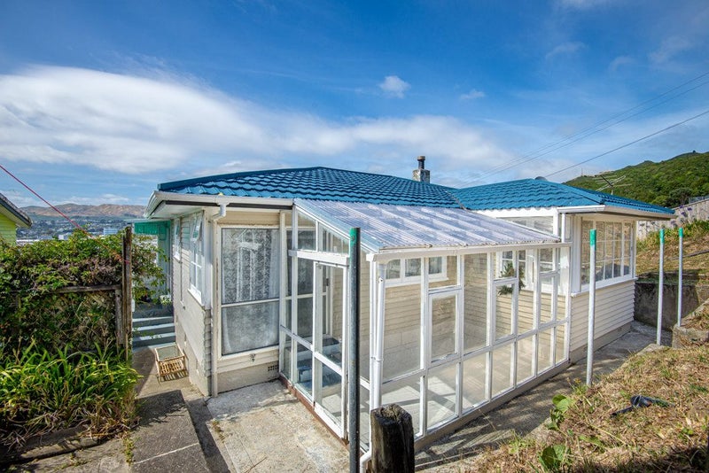 69 Kotuku Street, Elsdon, Porirua - Carousel 2