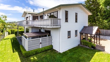 36 Hawai Street, Two Mile Bay, Taupo - Carousel 1