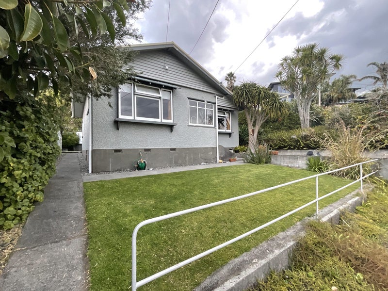 28 Bonithon Avenue, Moturoa, New Plymouth - Carousel 1