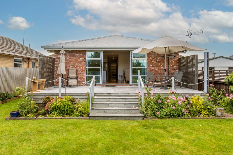 142 Union Street, New Brighton, Christchurch - Carousel 2