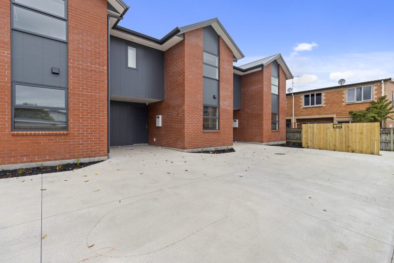 5/5 Ford Street, Hamilton East, Hamilton - Carousel 1