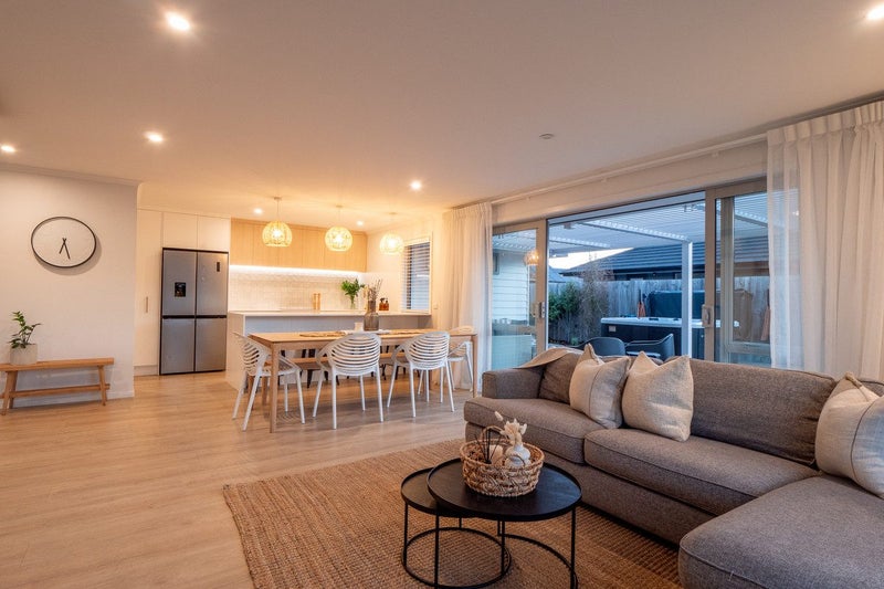 37 Myles Way, Lake Hayes, Queenstown - Carousel 2