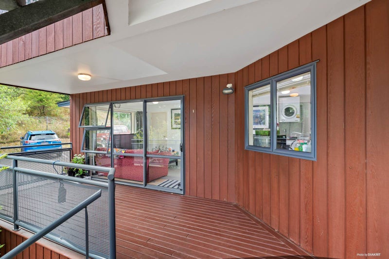 1/3 The Avenue, Albany, Auckland - Carousel 1