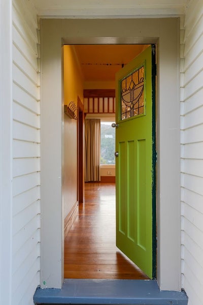 2 Fernhill Terrace, Wadestown, Wellington - Carousel 1