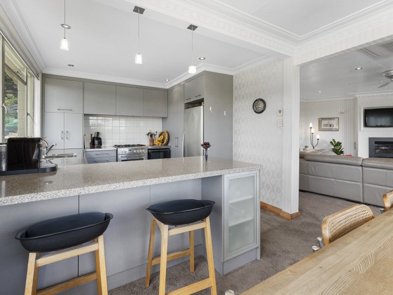 17 Athenry Road, Bridge Hill, Alexandra - Carousel 2