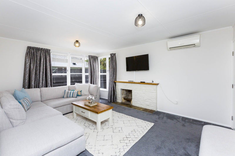 16A Maher Street, Elderslea, Upper Hutt - Carousel 2