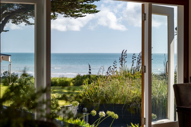 33 Tainui Street, Raumati Beach, Paraparaumu - Carousel 2