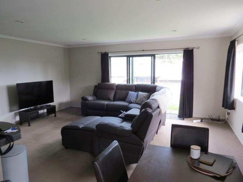 193B Ngamotu Road, Spotswood, New Plymouth - Carousel 2