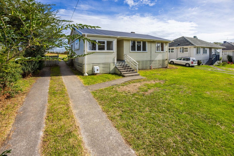 22 Gilbert Road, Otara, Auckland - Carousel 2