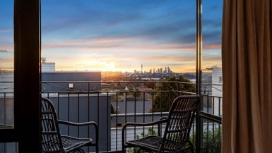 2/44 Fancourt Street, Meadowbank, Auckland - Carousel 1