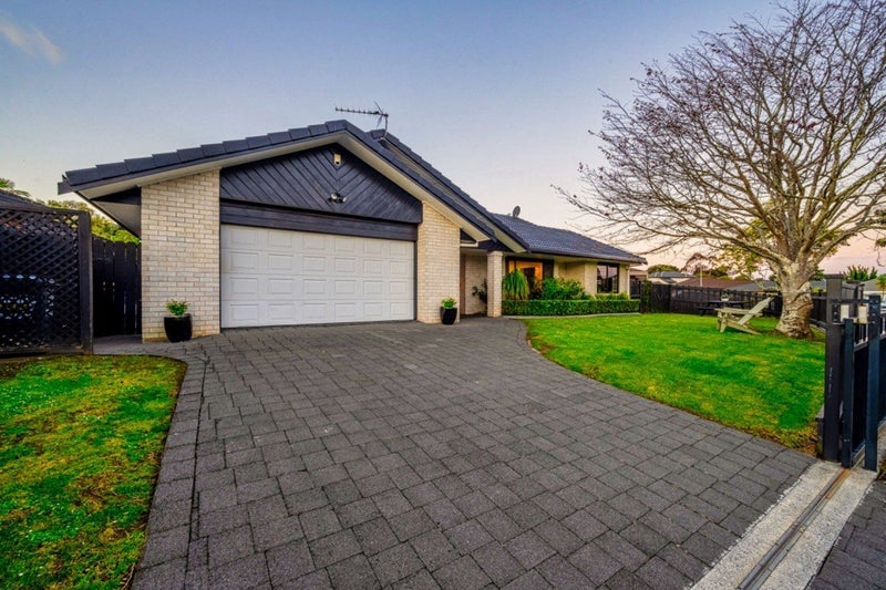 16 Britannia Place, Half Moon Bay, Auckland - Carousel 8