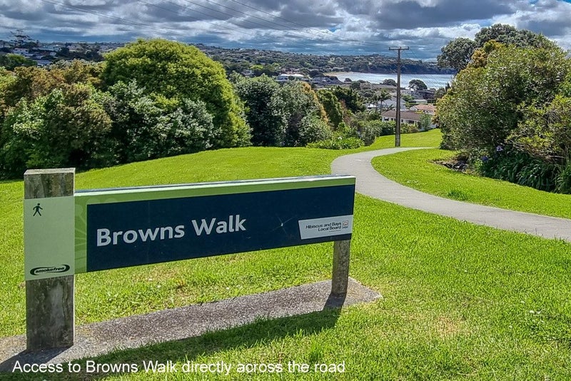 1 Tindalls Bay Road, Tindalls Beach, Whangaparaoa - Carousel 24