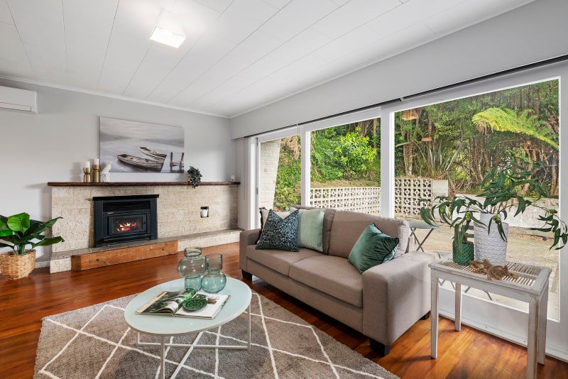 22 Holborn Drive, Stokes Valley, Lower Hutt - Carousel 2