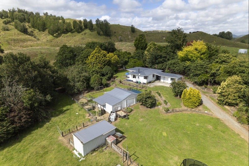 182 Middleton Road, Frasertown, Wairoa - Carousel 1