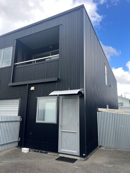 17 Te Paeroa Road, Bethlehem, Tauranga - Carousel 2