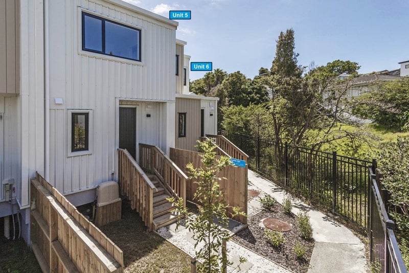 5/7 Cedar Heights Avenue, Massey, Auckland - Carousel 2