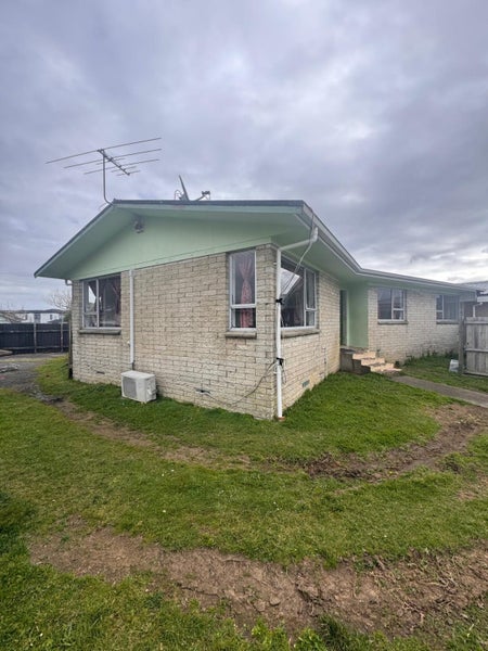 2 Cosmo Place, Otara, Auckland - Carousel 1