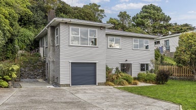 76 Black Rock Road, Newlands, Wellington - Carousel 1