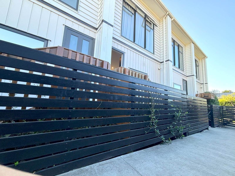 6C Mareth Street, Panmure, Auckland - Carousel 1