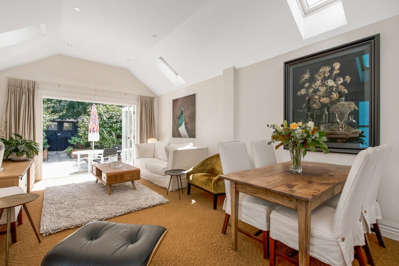 75 Elizabeth Street, Mount Victoria, Wellington - Carousel 2