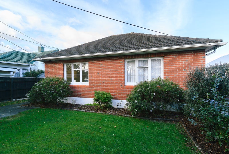 1/34 Thornycroft Avenue, Epuni, Lower Hutt - Carousel 1