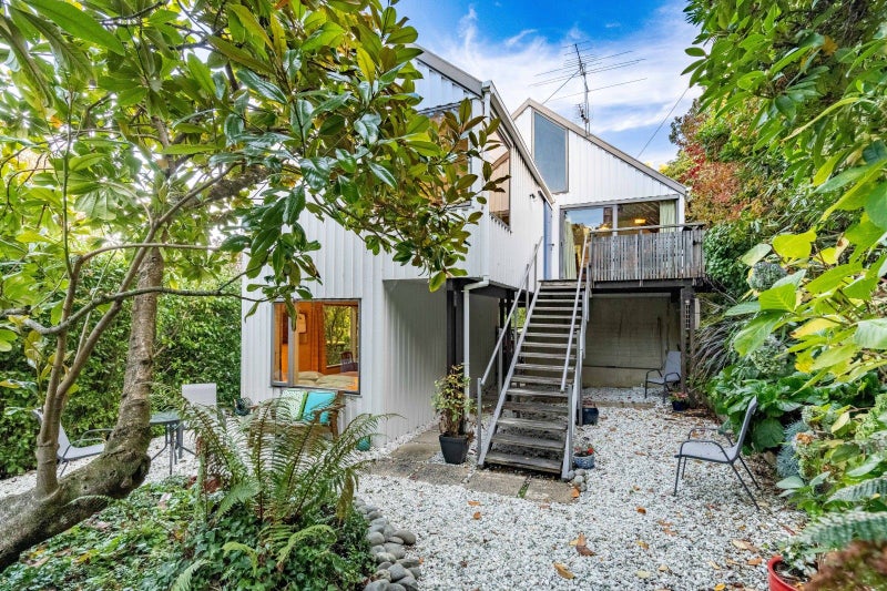 7 Pacific Street, Roslyn, Dunedin - Carousel 1