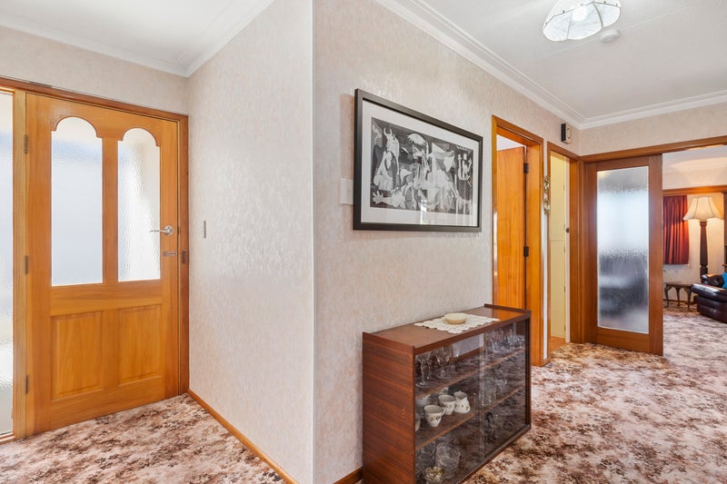 53 English Avenue, Mornington, Dunedin - Carousel 2